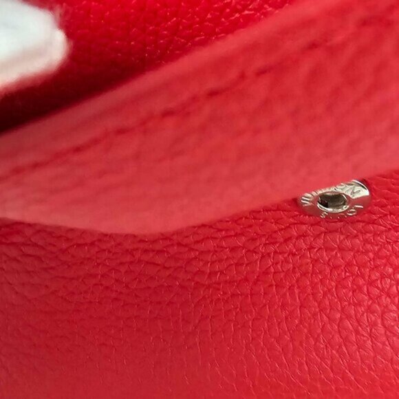 Louis Vuitton Lockme Leather Wallet 320-032325 - Picture 14 of 15